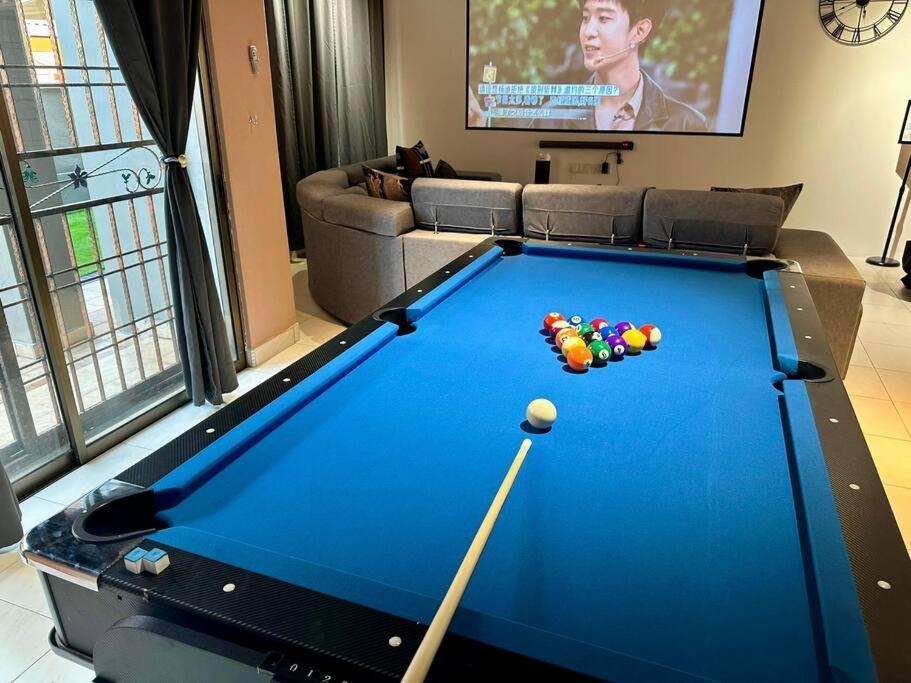 Cozy Holiday Home Karaoke Bbq Bukit Indah Jb Johor Bahru Ngoại thất bức ảnh
